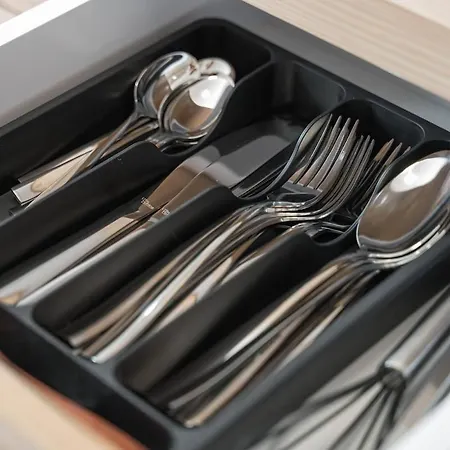 Pf02 Grosses Innenstadt - Neu Monteurunterkuenfte In - Ls Crewcomfort Auch Fuer Weitere Unterkuenfte شقة